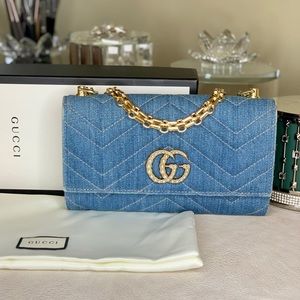 RARE Auth Gucci Marmont w/pearls Wallet on a Chain